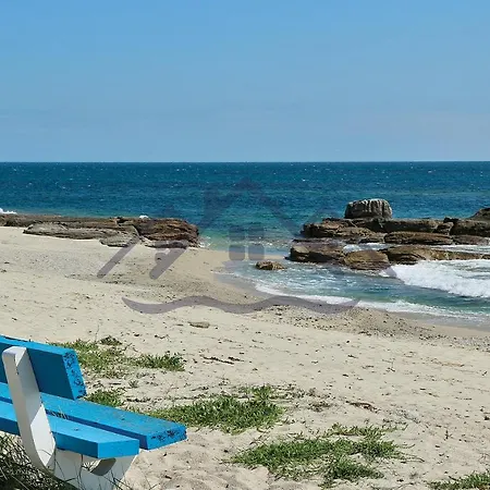 Souvenir Du Guil: Seaside With Garden In Holiday home *